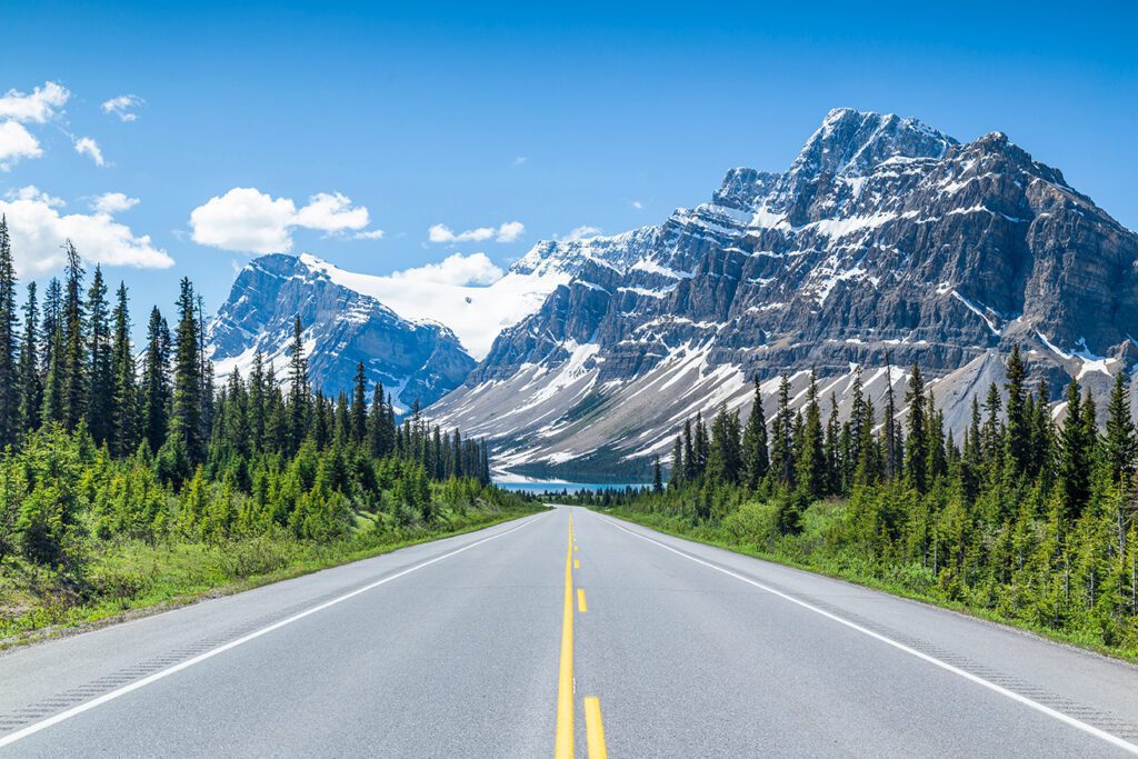 Icefield Parkway Scenic road Canada